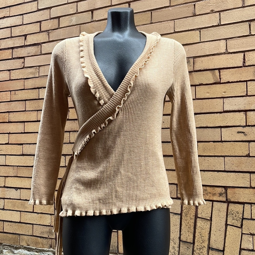 Diane Von Furstenberg Dora tan ruffle wrap sweater Size Large
